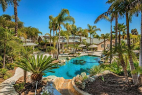 Oasis with heated pool, mini golf, hot tub & barbq area